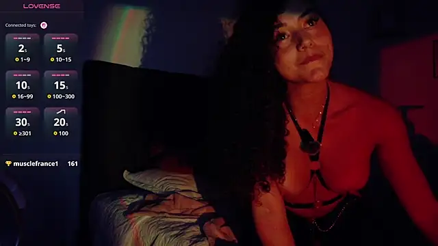 Lia_Tinez