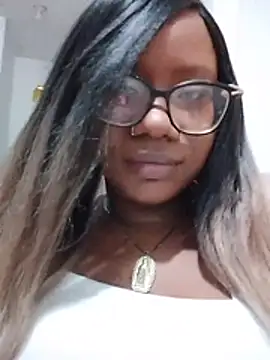 EmmilyRosee webcam
