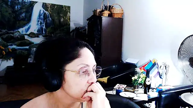 Imperatriza live cam on StripChat