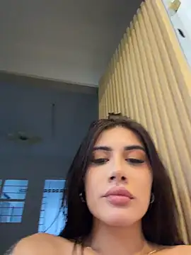 clarachanelricek Live Webcam on Stripchat