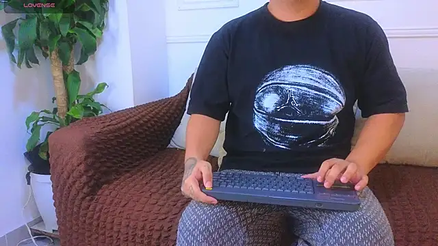 Naim_Bennetsex webcam
