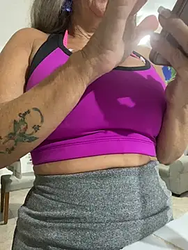EvaRobinson webcam