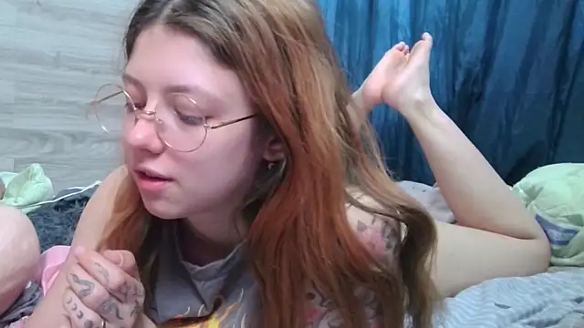 Lina_Kitty live webcam show