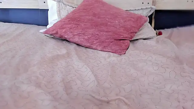 GrettaRouse live webcam show