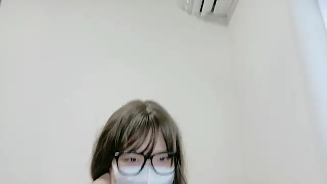 ichigonoiichan live webcam show