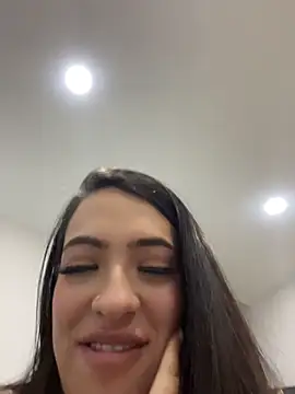 ArianaBlum webcam