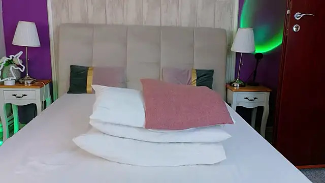 KimoraJoy webcam
