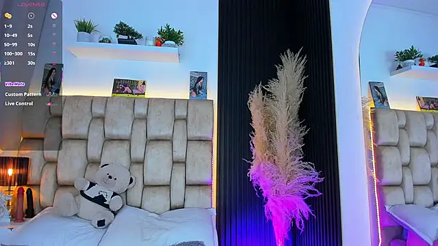 little_sophie18 webcam