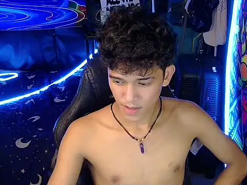 hugekenbigcock (M young) - cum with me