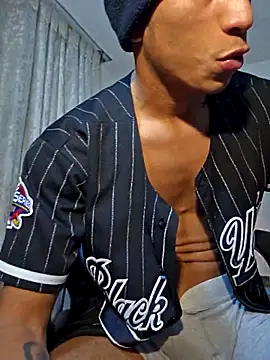 TOMBOYSEXX webcam
