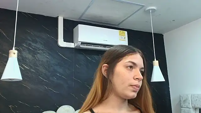 kissme_luna webcam