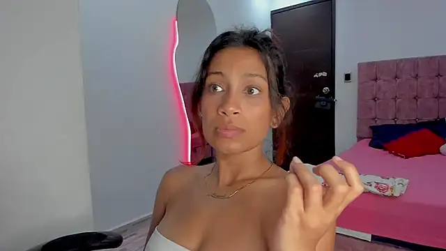 cora_22 webcam