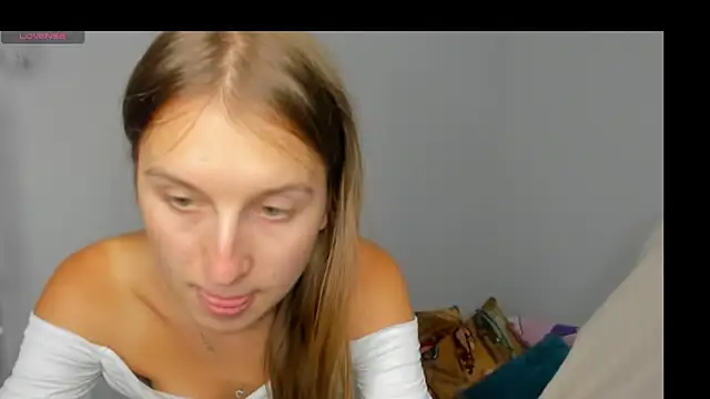 Xenia_paradise live cam on StripChat