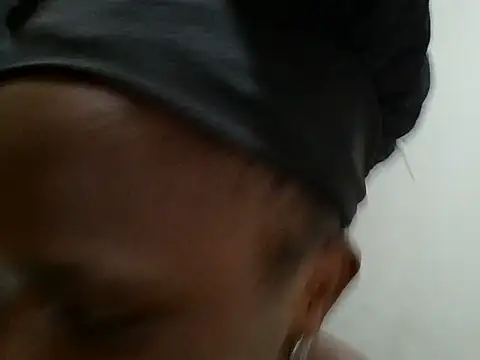 yummyychocolate_ webcam