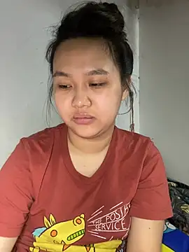 Almira6868 webcam