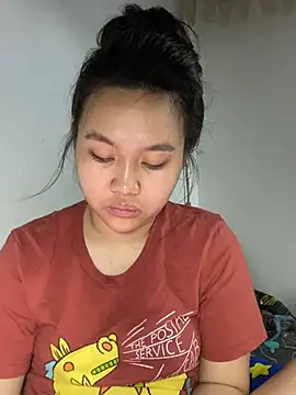 Almira6868 webcam