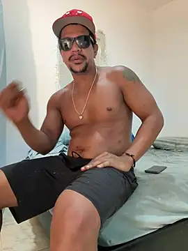 bigdick211292 webcam