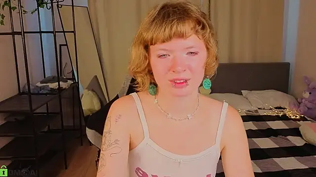 VioletDesiree webcam