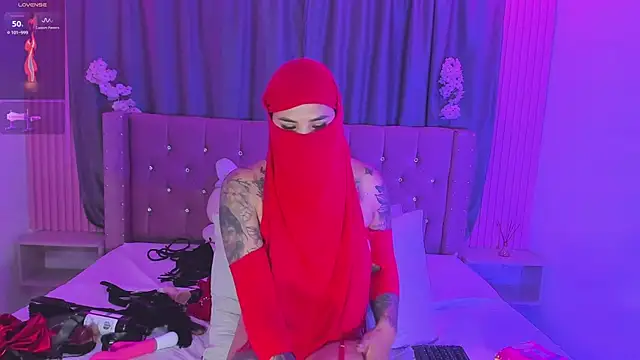 Nayla-Mouna webcam