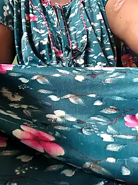 Tamilselviroja- webcam