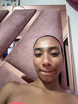 Mia-Lorette webcam