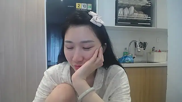 Asiagirll live cam on StripChat