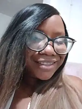 EmmilyRosee webcam