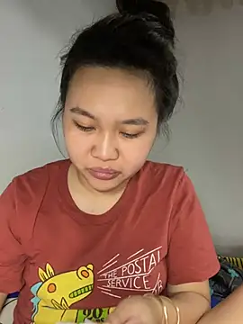 Almira6868 webcam