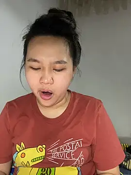 Almira6868 webcam