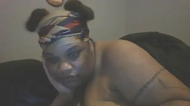 NaughtyHottieBBW webcam