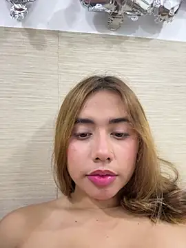 Issie_01 live sex cam