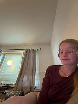 jannis1992 (F young) - Fuck dildo