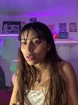 freya_sama2 live cam on StripChat