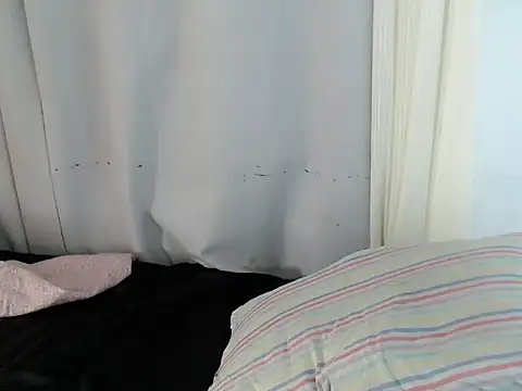Yourgoddess_sash... Live Webcam on Stripchat