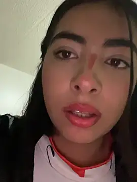cherry_skinnyy_ webcam