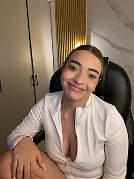 kyliejoness