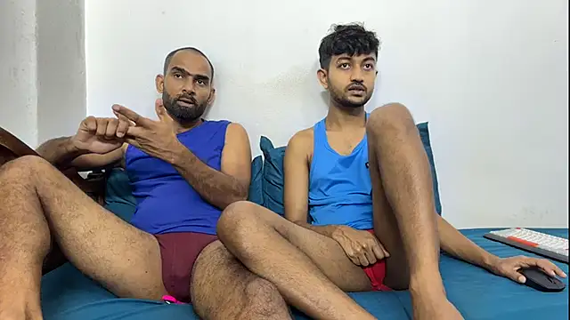 DesiDaddyandSon webcam