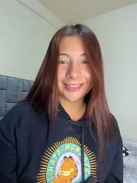 Karlee_Grey1