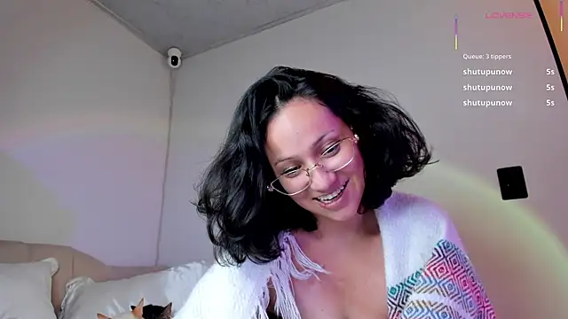 anyi_1 - Anyi_1's free webcam - UK Sex Cams