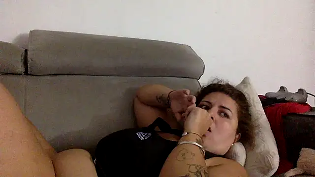 Velvetshadow_48 live sex cam