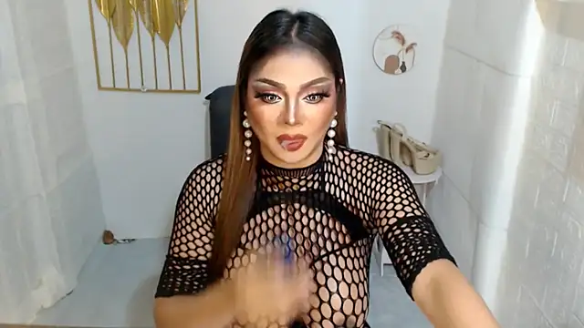 WildSelfsuckerAmanda webcam