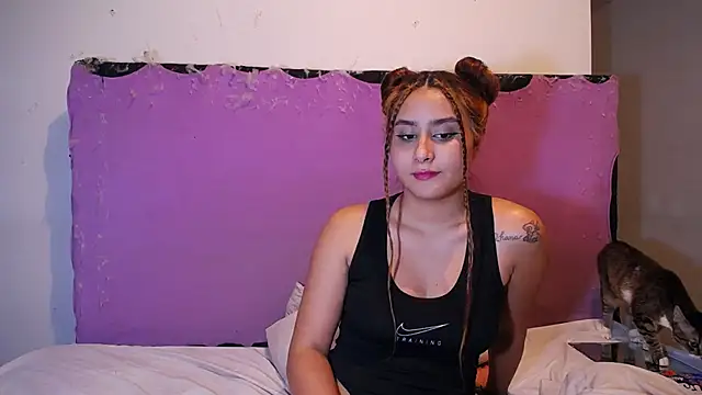 Amara_Diamond_1 webcam