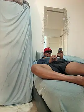 bigdick211292 live sex cam