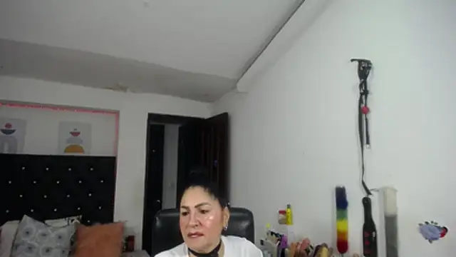 mature_bigboobs10 webcam