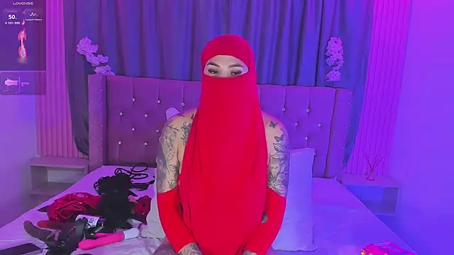 Nayla-Mouna webcam