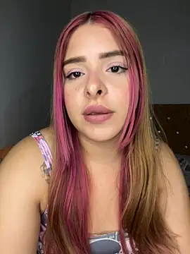 Nahomy_cm