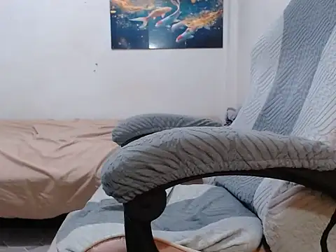 mistress_bigcockts (T milf) - let me explode my hot cum in your mouth