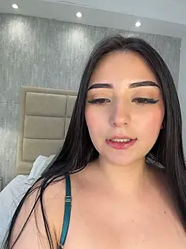 LilithHarperr_ live cam on StripChat