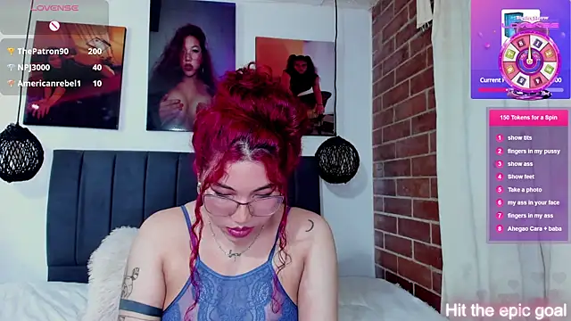 kyliejenner_hot