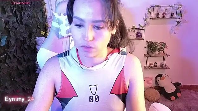 Eymmy_24 webcam
